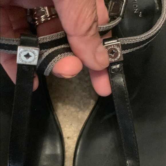 BCBGeneration Black Ankle, 38 Size Strap Sandals Minimalist Design - Picture 2 of 7